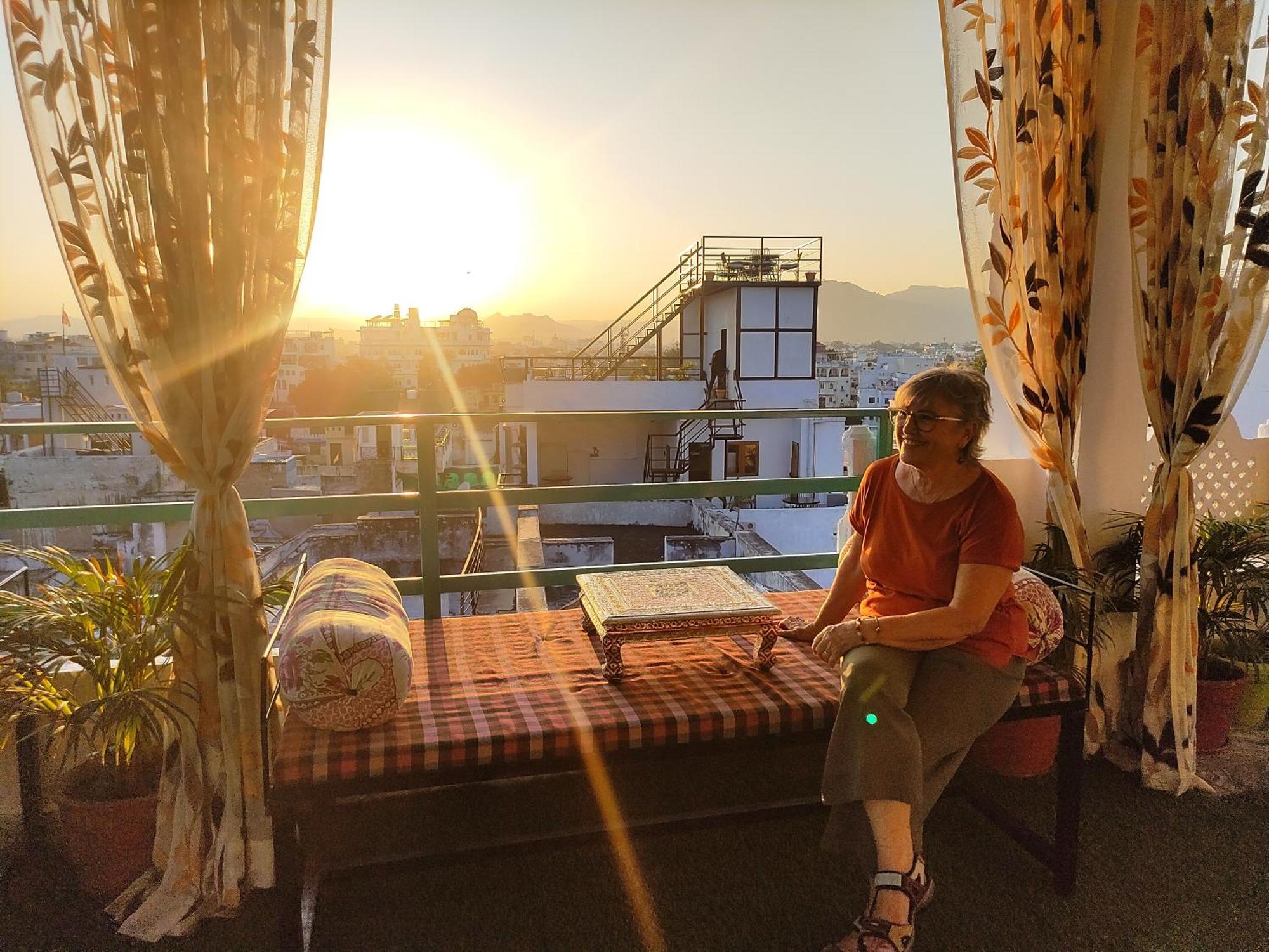 Krishna Stay Guest House Удайпур Екстериор снимка