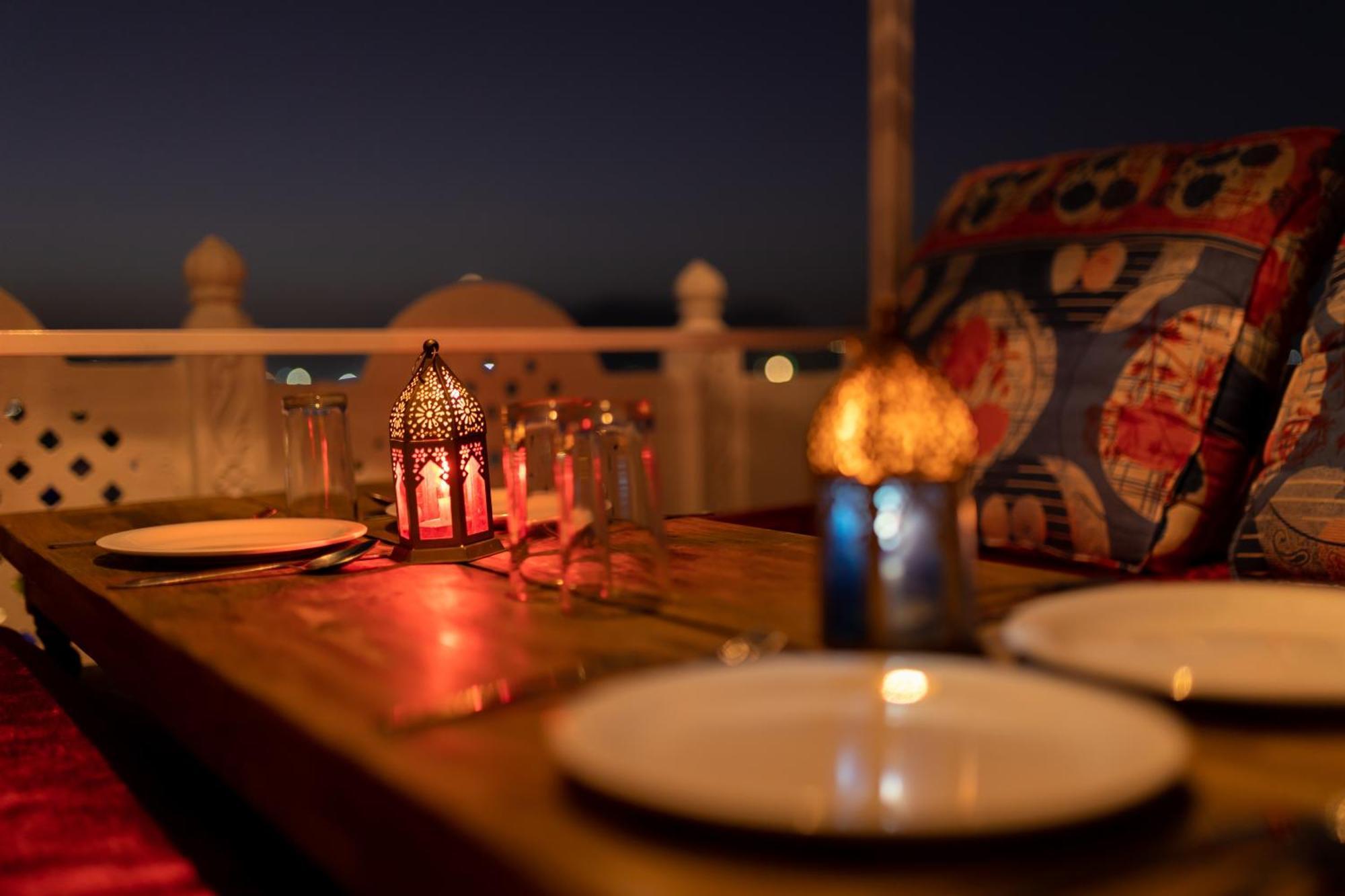 Krishna Stay Guest House Удайпур Екстериор снимка